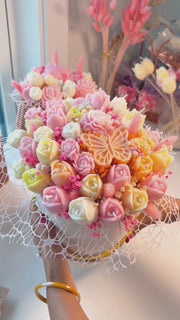 Handmade Tulip Flower Candle Bouquet – Romantic Floral Gift